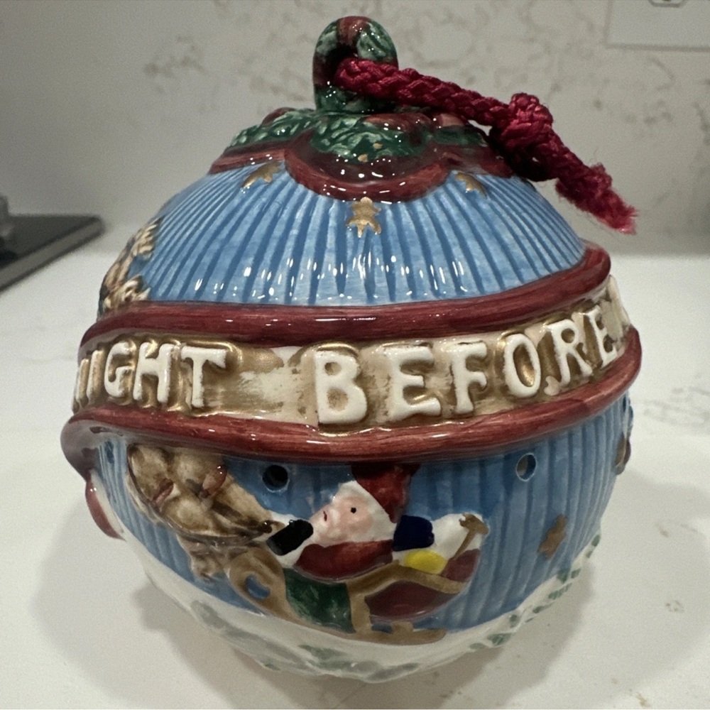 Vintage Fitz and Floyd Hand Painted Christmas Pomander diffuser Ball Ornament